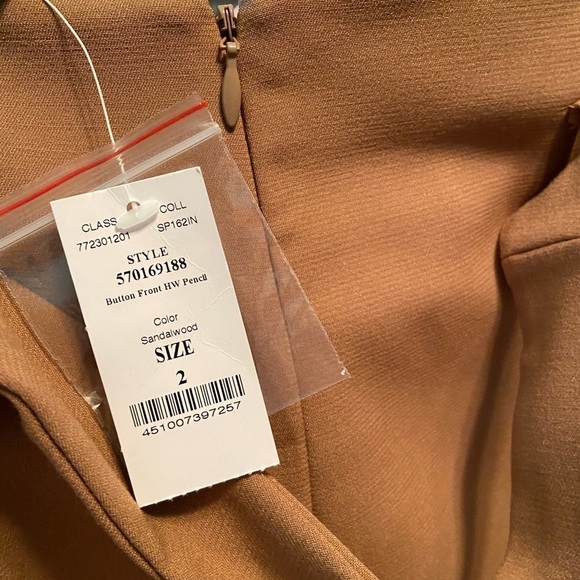 NWT White House Black Market khaki skirt- size 2 - Picture 4 of 7